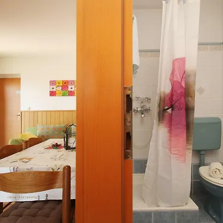 Apartament Mare Sub
