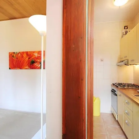 Mare Sub Apartment Baska Voda