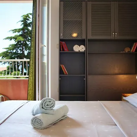 Apartament Mare Sub Baška Voda