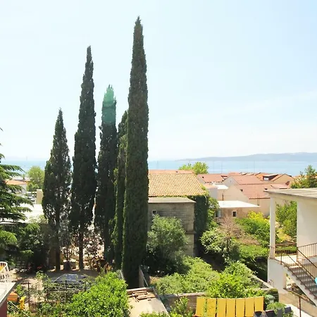 Mare Sub Apartment Baska Voda